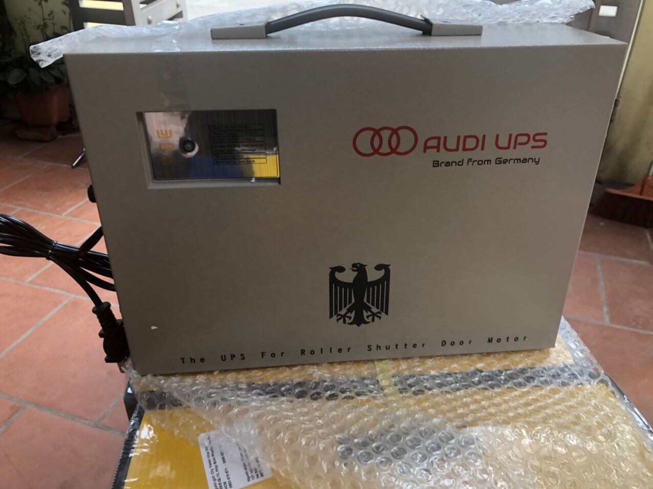 lưu điện lưu điện